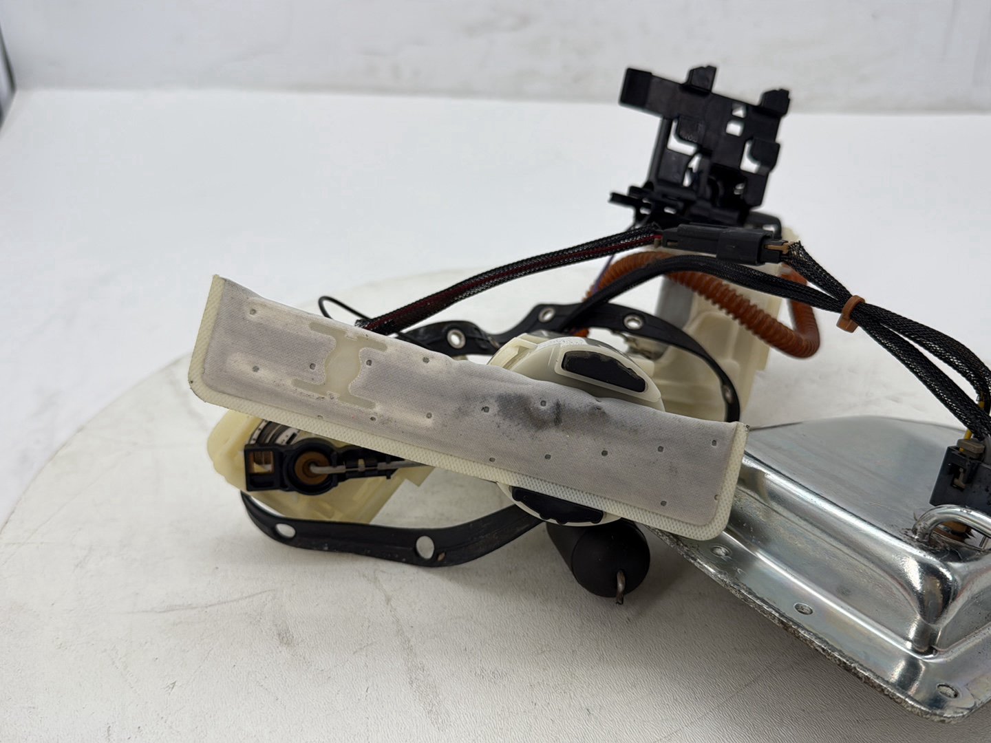 2012 Harley Dyna Fat Bob FXDF 103 OEM Fuel Pump Gas Gasoline Petrol Sending