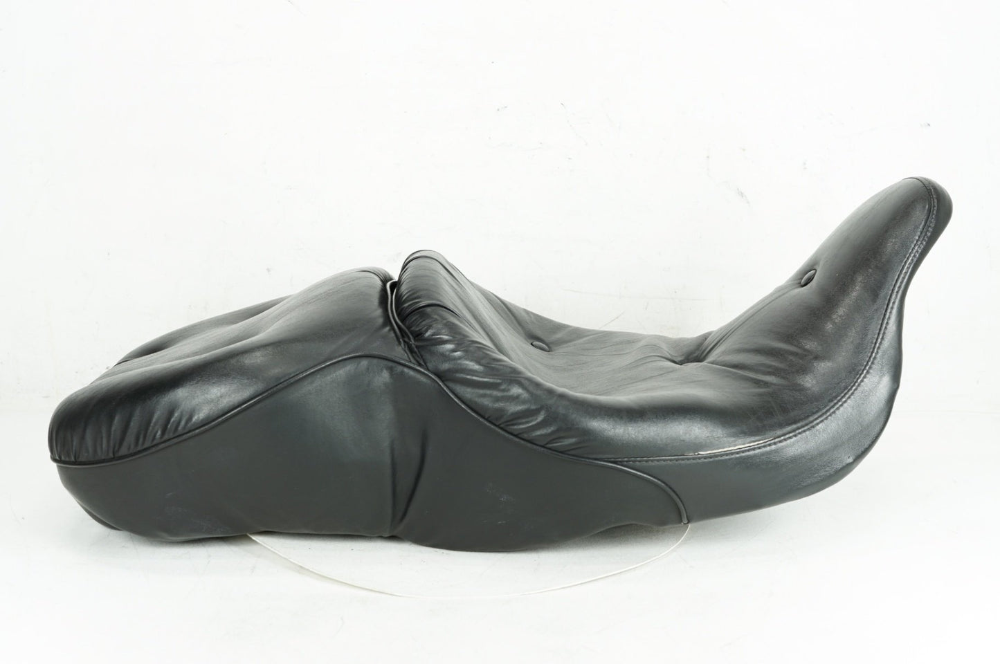 1999 - 2006 Harley-Davidson Touring Electra Glide Classic Passenger Rider Driver Seat Saddle 51704-05