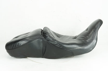 1999 - 2006 Harley-Davidson Touring Electra Glide Classic Passenger Rider Driver Seat Saddle 51704-05