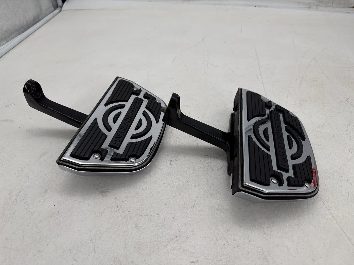 97 Harley Road King Touring FLHR OEM Left & Right Passenger Floorboard Foot Rest