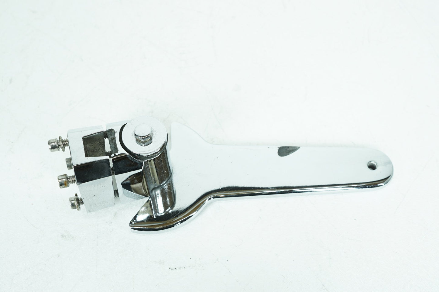 1999 - 2006 Harley-Davidson Touring Road King Police Mounting Bracket Holder Support Base