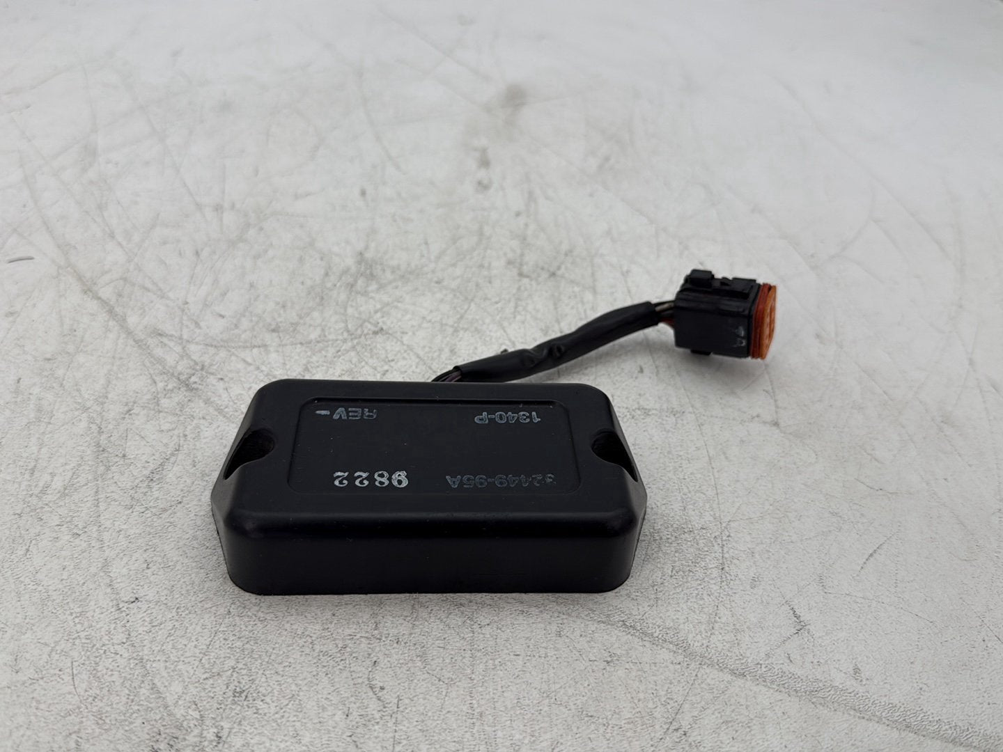 1998 Harley Softail Custom FXSTC OEM Ignition Computer Module Igniter CDI