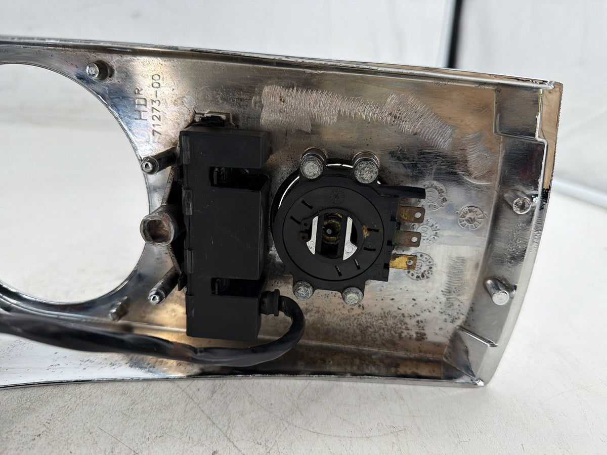 2002 Harley Heritage Softail Classic OEM Fuel Gas Tank Dash Console 71250-00A