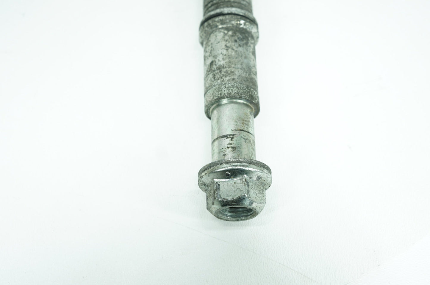 2007 - 2013 Harley-Davidson Softail Heritage Classic Rear Fork Swingarm Pivot Bolt Shaft 47610-08