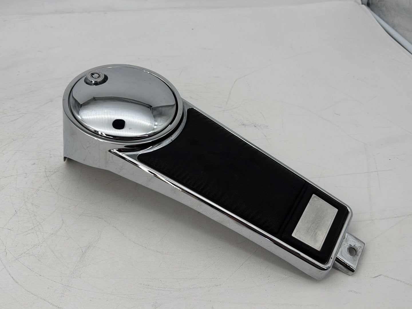 1999 - 2006 Harley-Davidson Touring Electra Glide Classic Fuel Gas Tank Dash Console NOKey