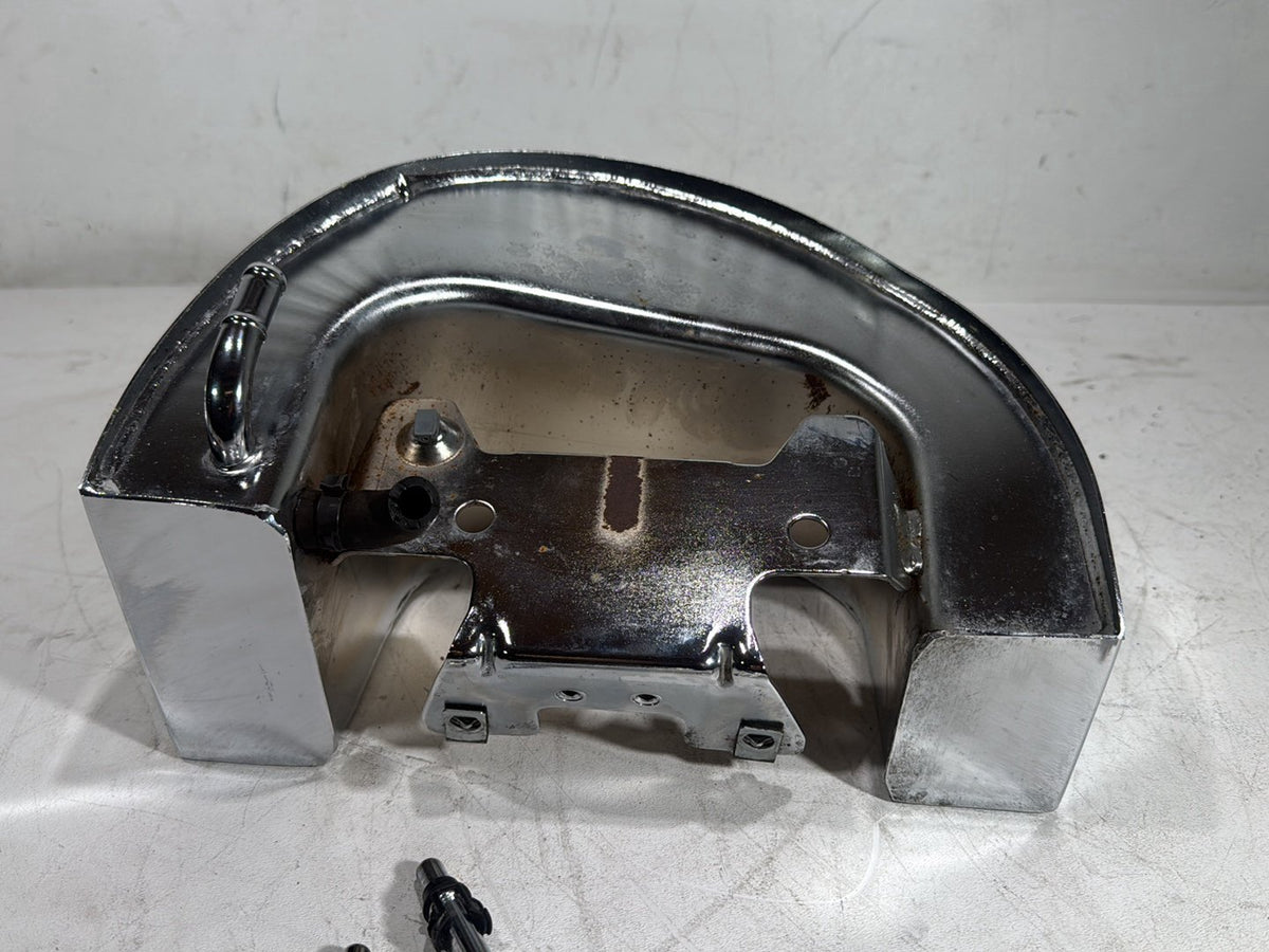 2011 Harley Heritage Softail Classic FLSTC OEM Oil Tank Reservoir & Dipstick