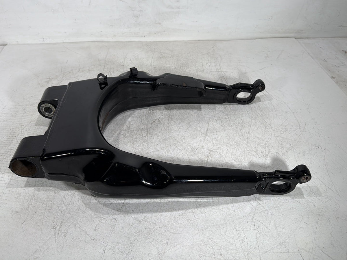 2018 Harley Road Glide Touring FLTRXS OEM Rear Fork Swingarm Swing Arm