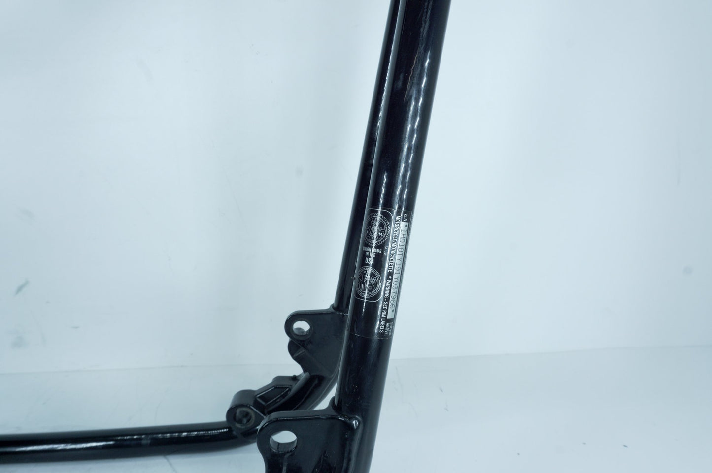 1999 - 2006 Harley-Davidson Softail Night Train Body Main Frame Chassis SLVG   47008-00C