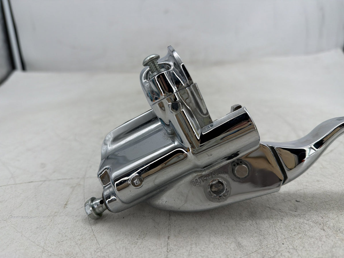 09 Harley Electra Glide Touring CVO OEM Front Right Brake Lever Master Cylinder