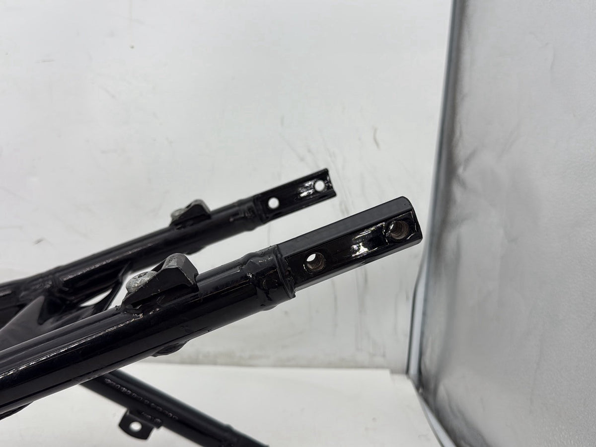 17 Harley Road Glide Touring FLTRXS OEM Rear Back Sub Frame Rail Bar 48079-09BHP