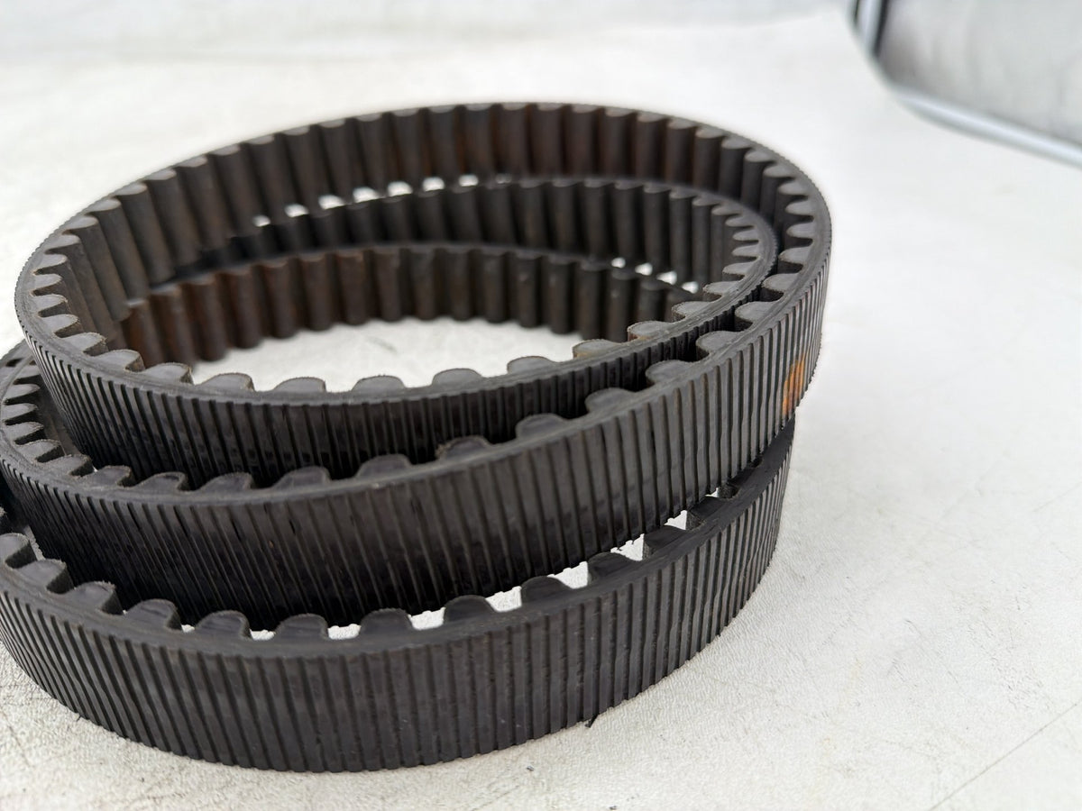 2001 Harley Fat Boy Softail FLSTF OEM Rear Drive Belt 40307-00 135T 1-1/8"