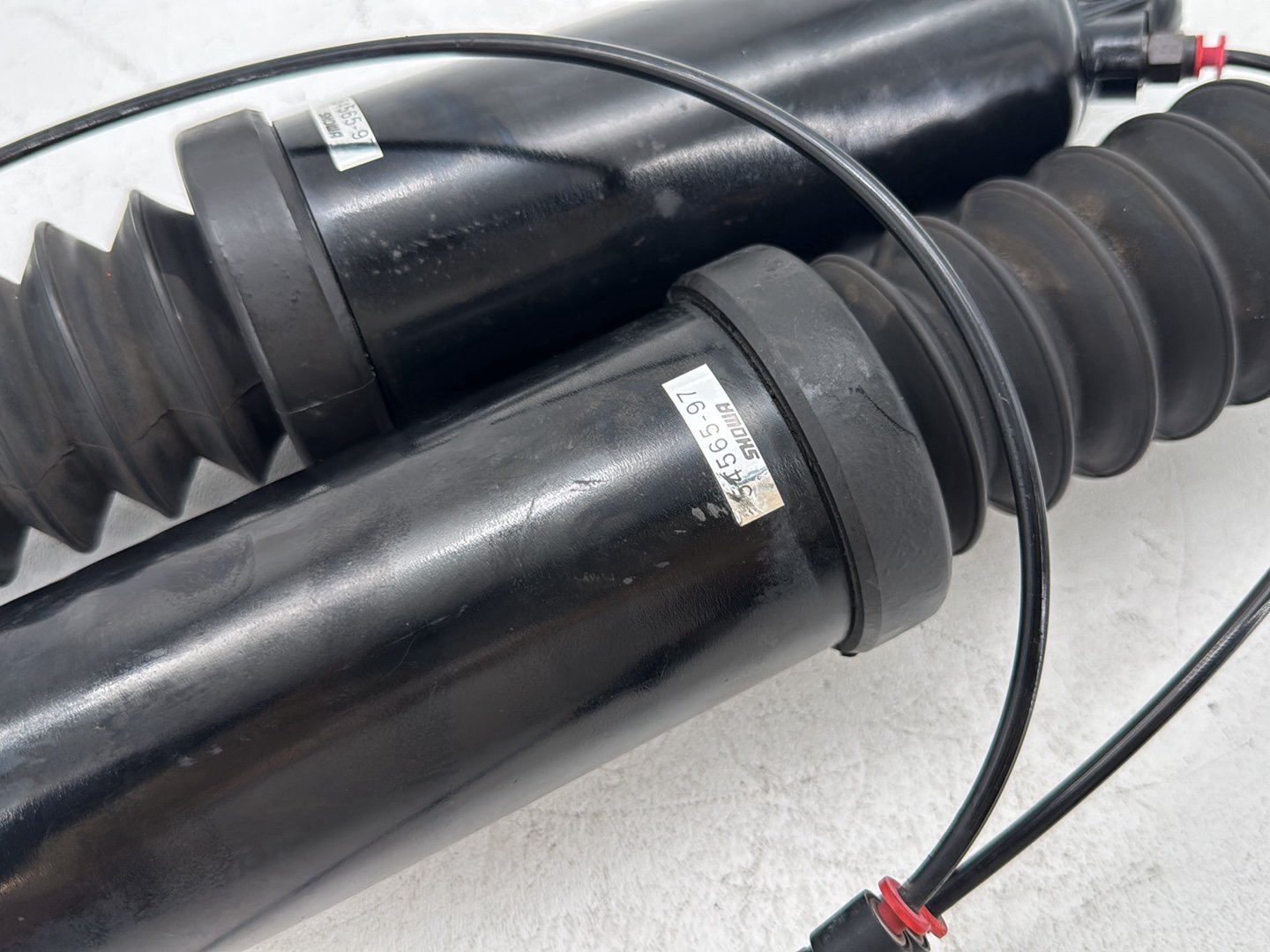 1997 Harley Road King Touring Police Rear Left Right Shock Absorbers 13"