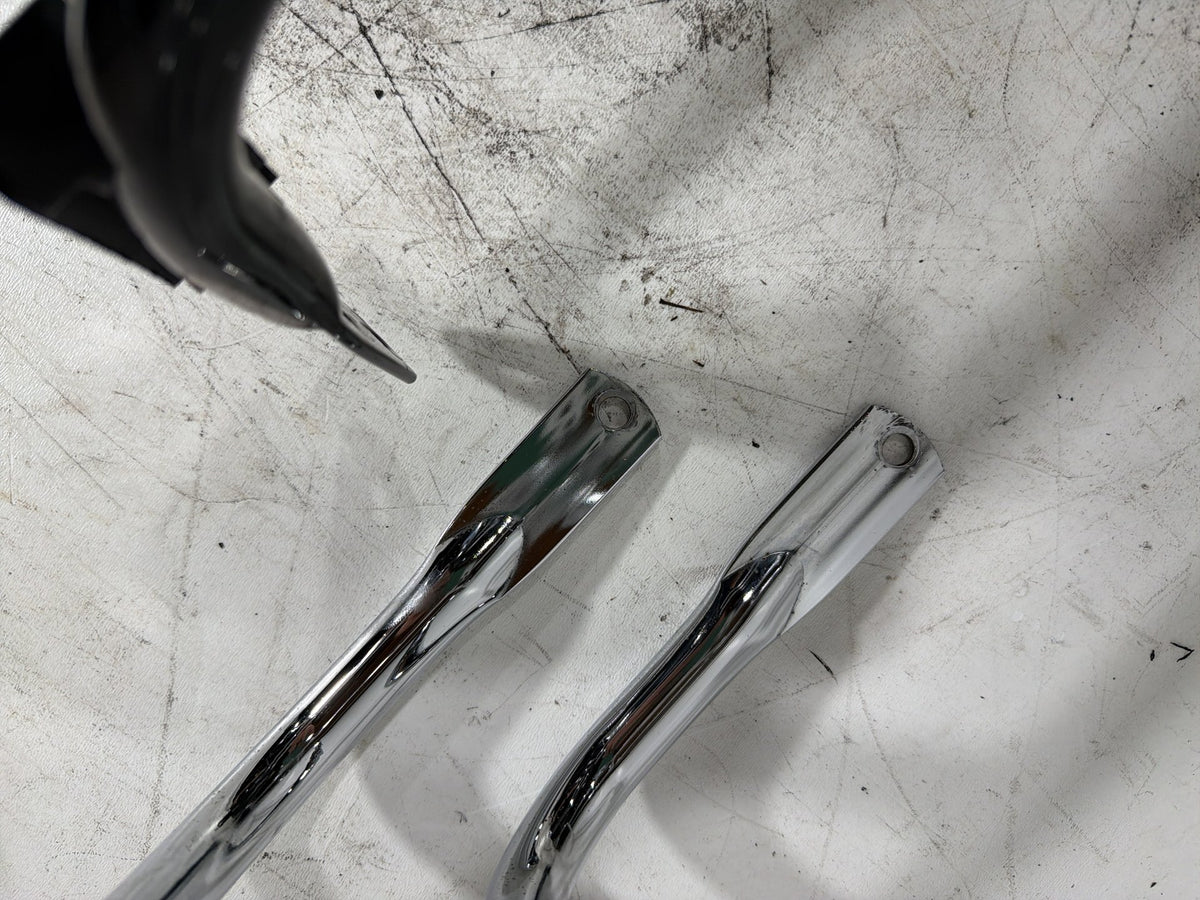1995 Harley Electra Glide Touring OEM Rear Left Right Saddlebag Guard Rails Bar