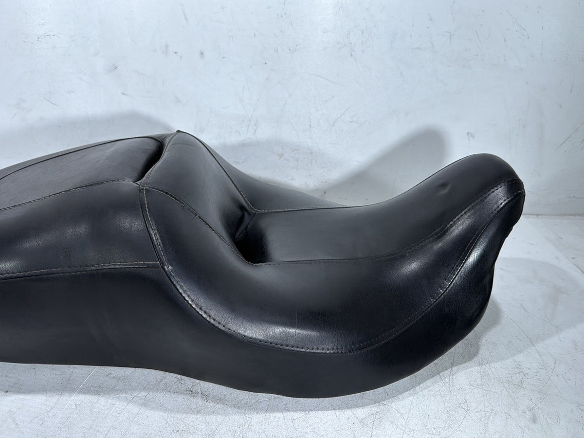 2012 Harley Electra Glide Touring Ultra OEM Passenger Rider Driver Seat Saddle