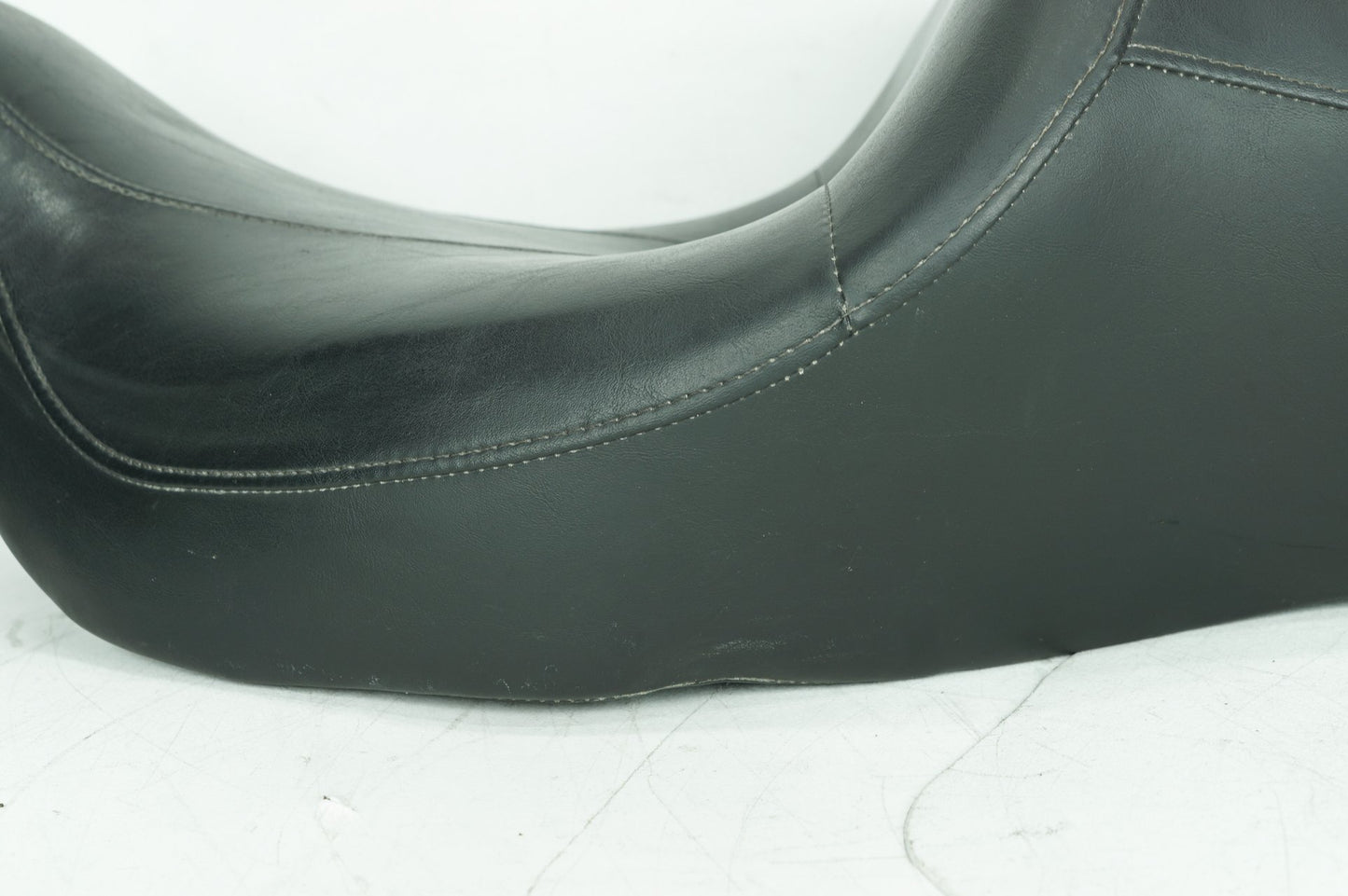 2007 - 2011 Harley-Davidson Touring Electra Glide Classic Passenger Rider Driver Seat Saddle 52164-09