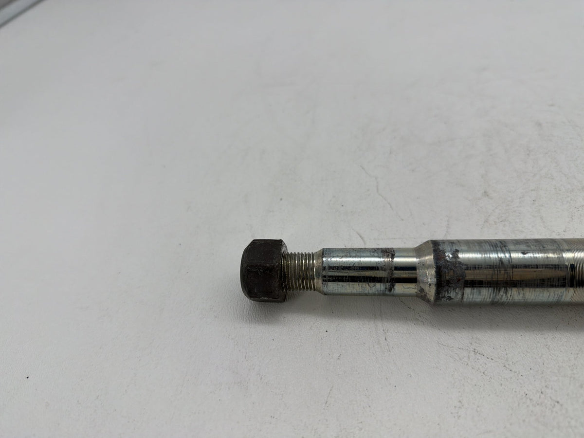 2011 Harley Electra Glide Touring Ultra OEM Front Wheel Axle Bolt Shaft