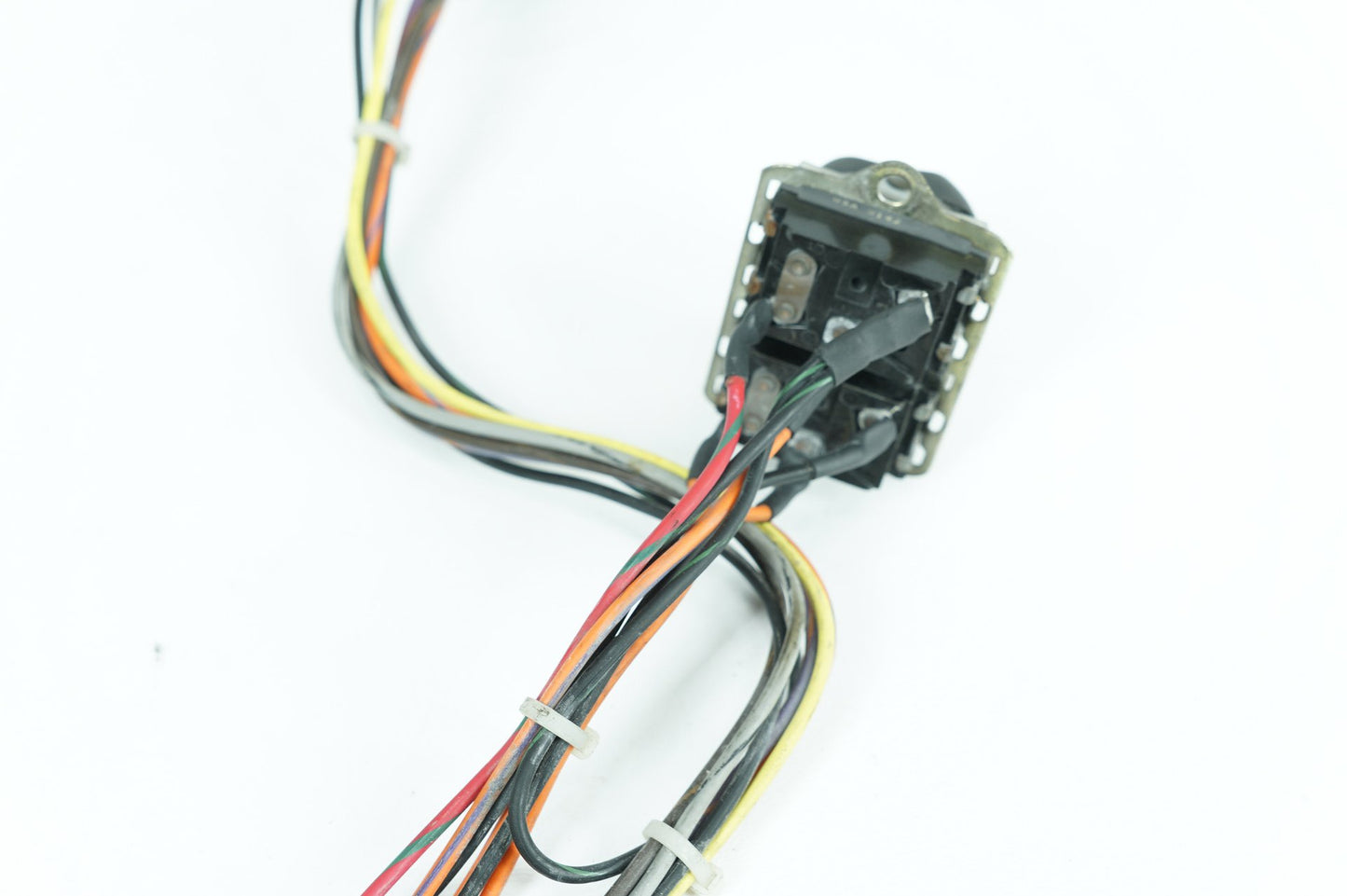1999 - 2006 Harley-Davidson Touring Electra Glide Ultra  Inner Fairing Wire Wiring Harness Switch 71535-96