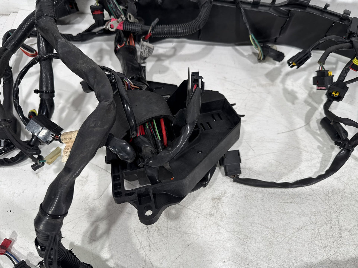 2010 Harley Road King Touring Police OEM Main Wire Wiring Harness Loom NON-abs