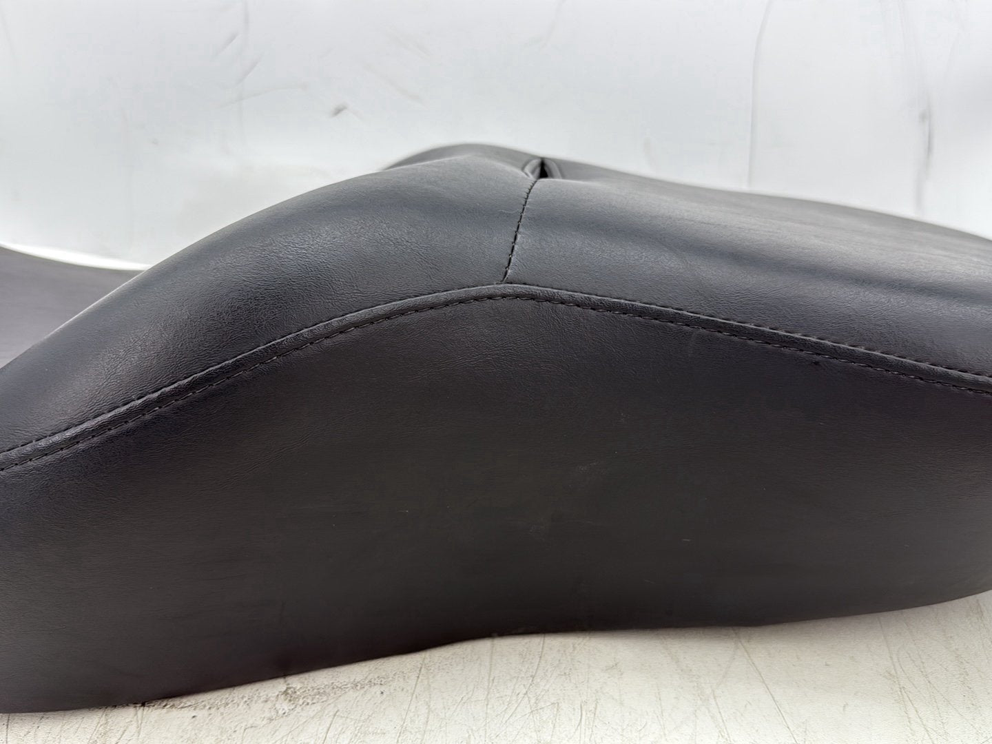 2012 Harley Street Glide Touring FLHX OEM Passenger Rider Driver Seat Saddle