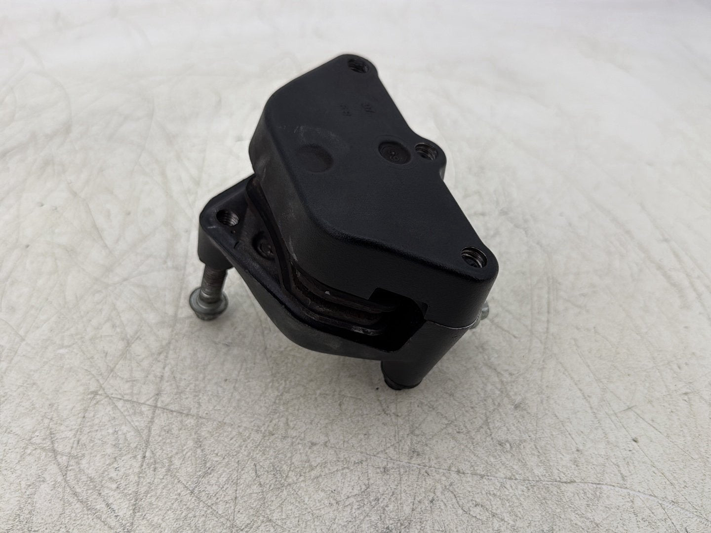 2007 Harley Touring FLHTC Electra Glide Classic OEM Front Right 1 Brake Caliper