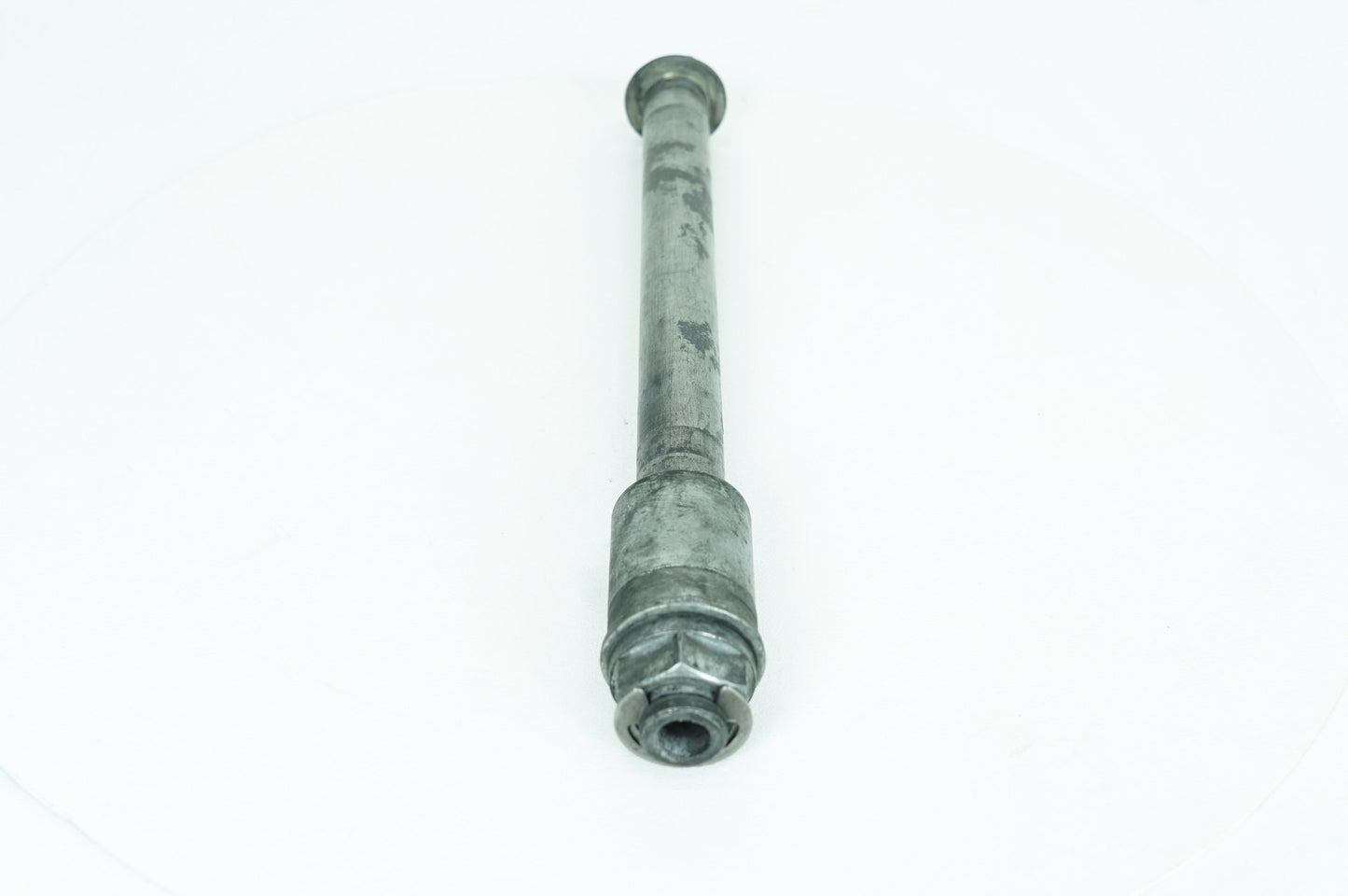 2004 - 2022 Harley-Davidson Sportster Custom Anniversary Rear Wheel Axle Bolt Shaft 41176-08