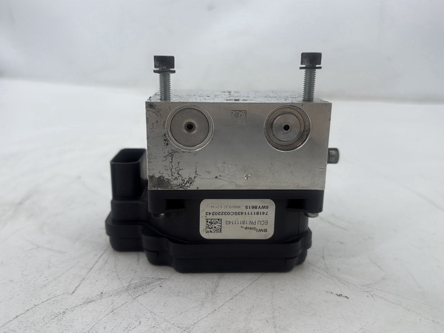 2011 Harley Electra Glide Ultra FLHTK OEM ABS Brake Pump &amp; Control Module