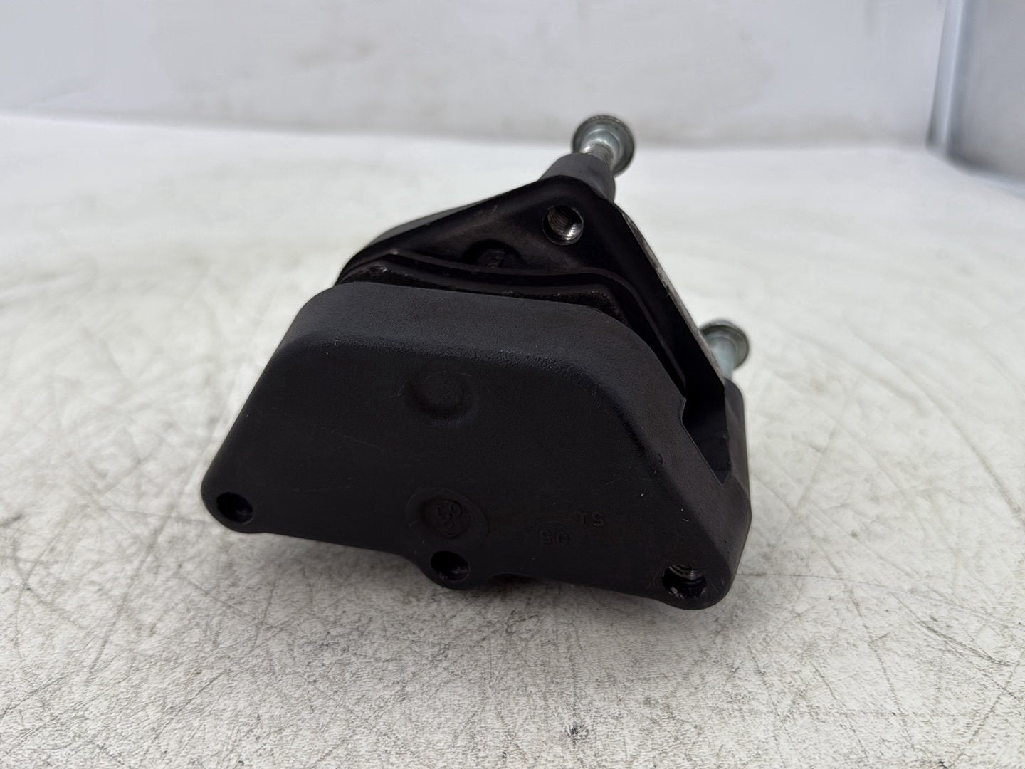 2006 Harley Road King Touring FLHRCI Classic OEM Front Right 1 Brake Caliper