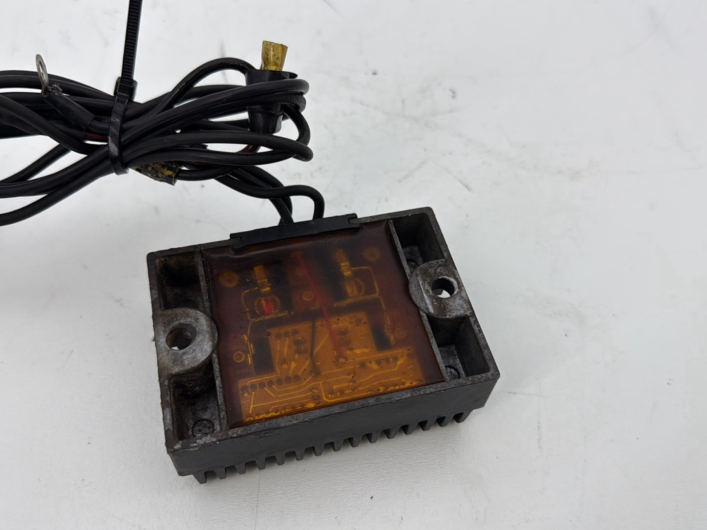 1993 Harley Sportster XLH883H Hugger 883 OEM Voltage Regulator Rectifier