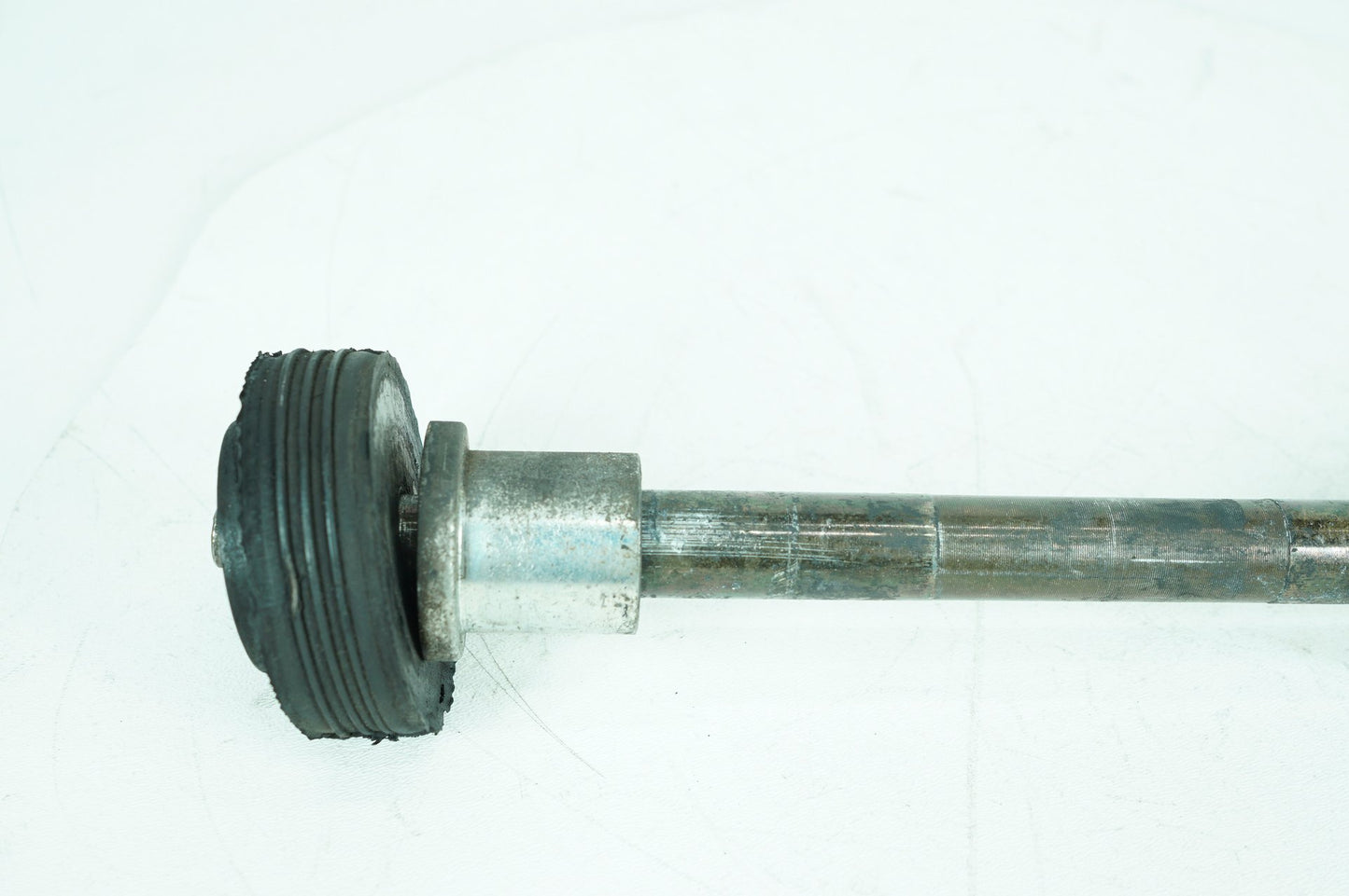 1999 - 2006 Harley-Davidson Touring Electra Glide Classic Rear Fork Swingarm Pivot Bolt Shaft 47505-02