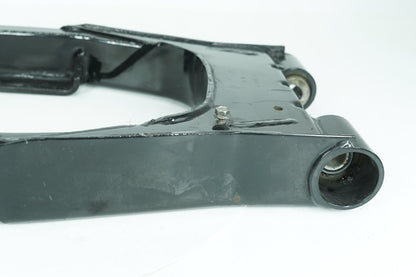 1999 - 2006 Harley-Davidson Touring Road King Rear Fork Swingarm Swing Arm  	47549-02A