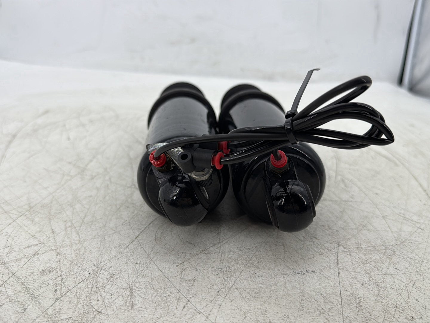 2011 Harley Street Glide Touring FLHX OEM Rear Left Right Shock Absorbers