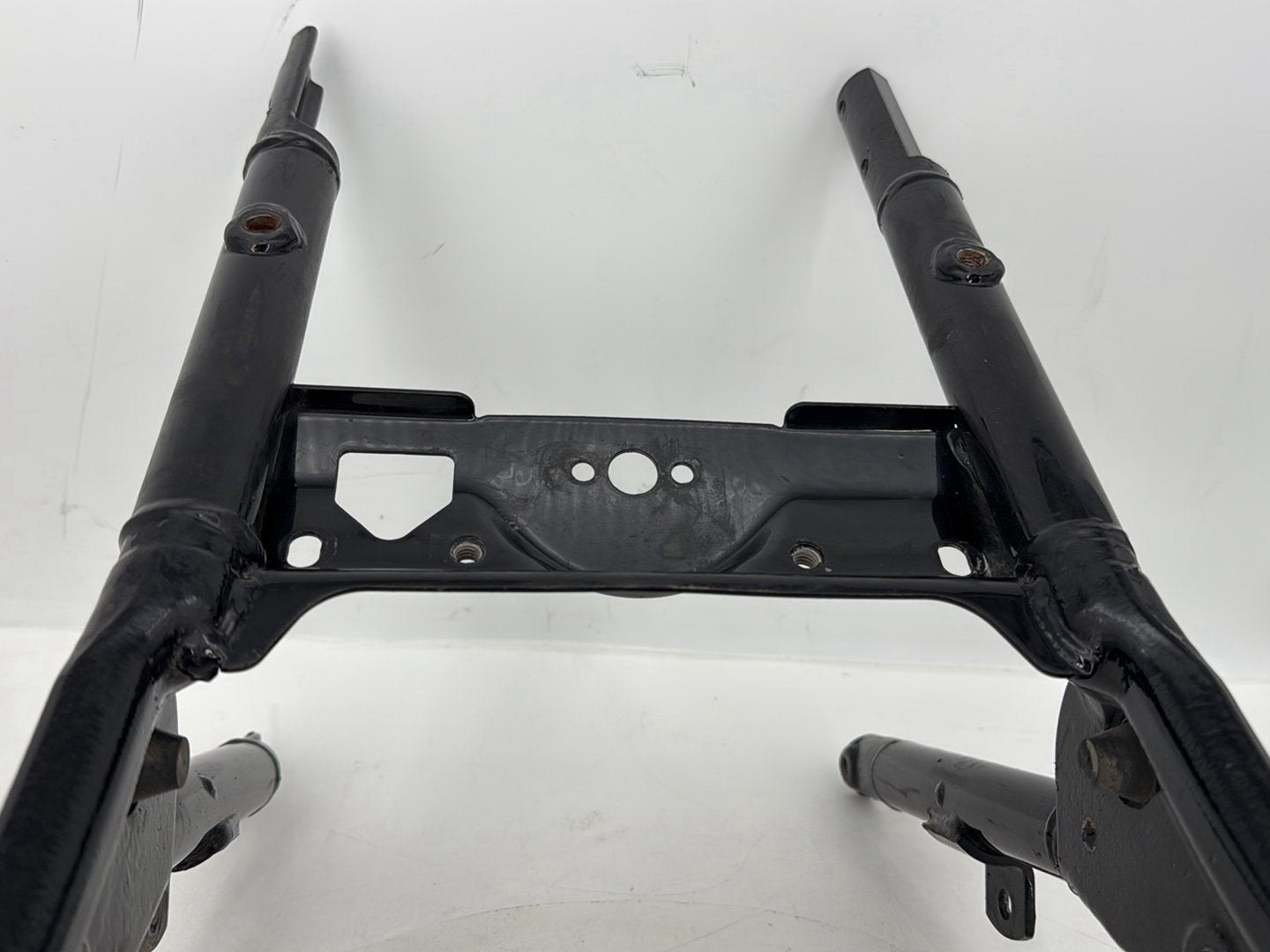 2007 - 2011 Harley-Davidson Touring Electra Glide Ultra Rear Sub Frame Subframe Tail Rail 48079-09BHP