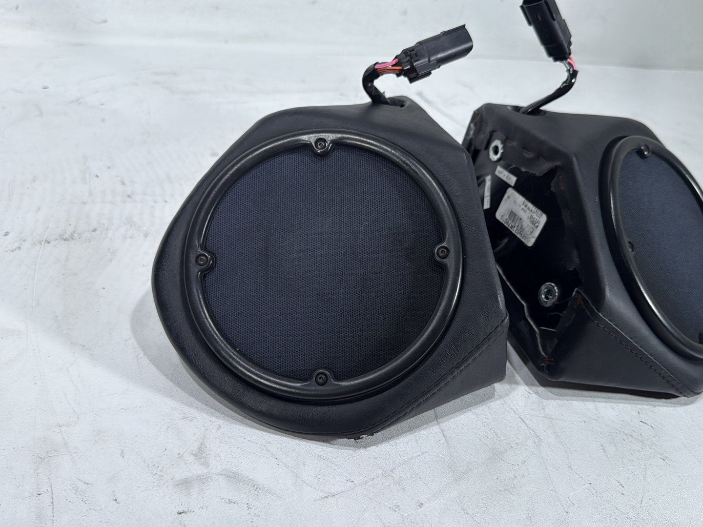 2013 Harley Electra Glide Touring Ultra FLHTCUI OEM Rear Left Right Audio Speakers