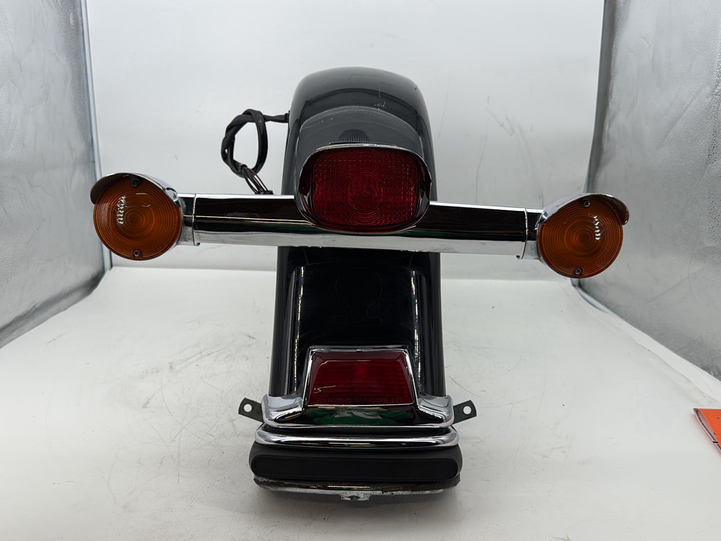 1995 Harley Touring FLHTCI Electra Glide Classic OEM Rear Wheel Fender Turn Signal Indicators
