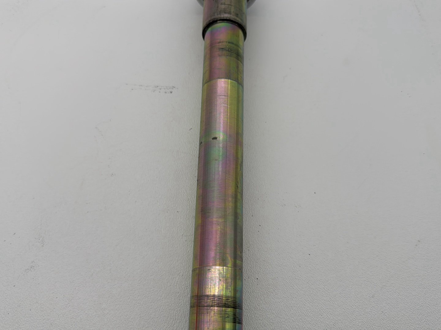 2008 Harley Softail Deluxe FLSTN OEM Front Wheel Axle Bolt Shaft