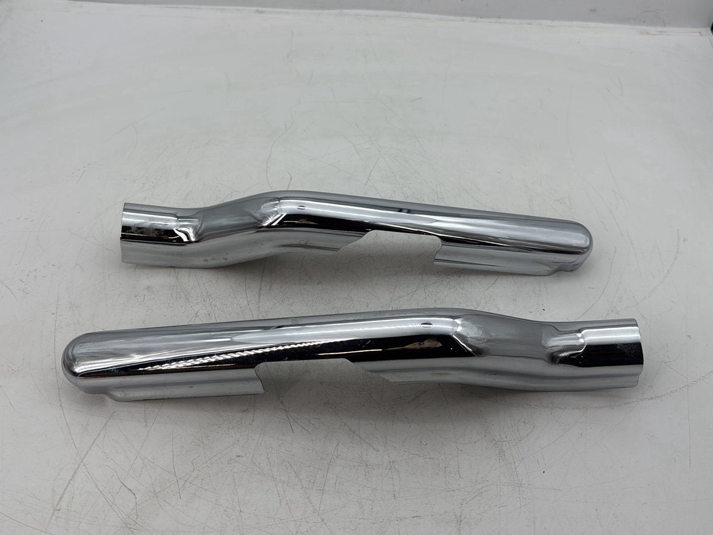 2007 Harley Touring FLHTCU Electra Glide Ultra OEM Rear Left Right Fender Struts Bracket