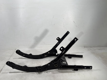 2015 Harley Road Glide Touring FLTRXS OEM Rear Back Sub Frame Rail Bar 48079-09BHP