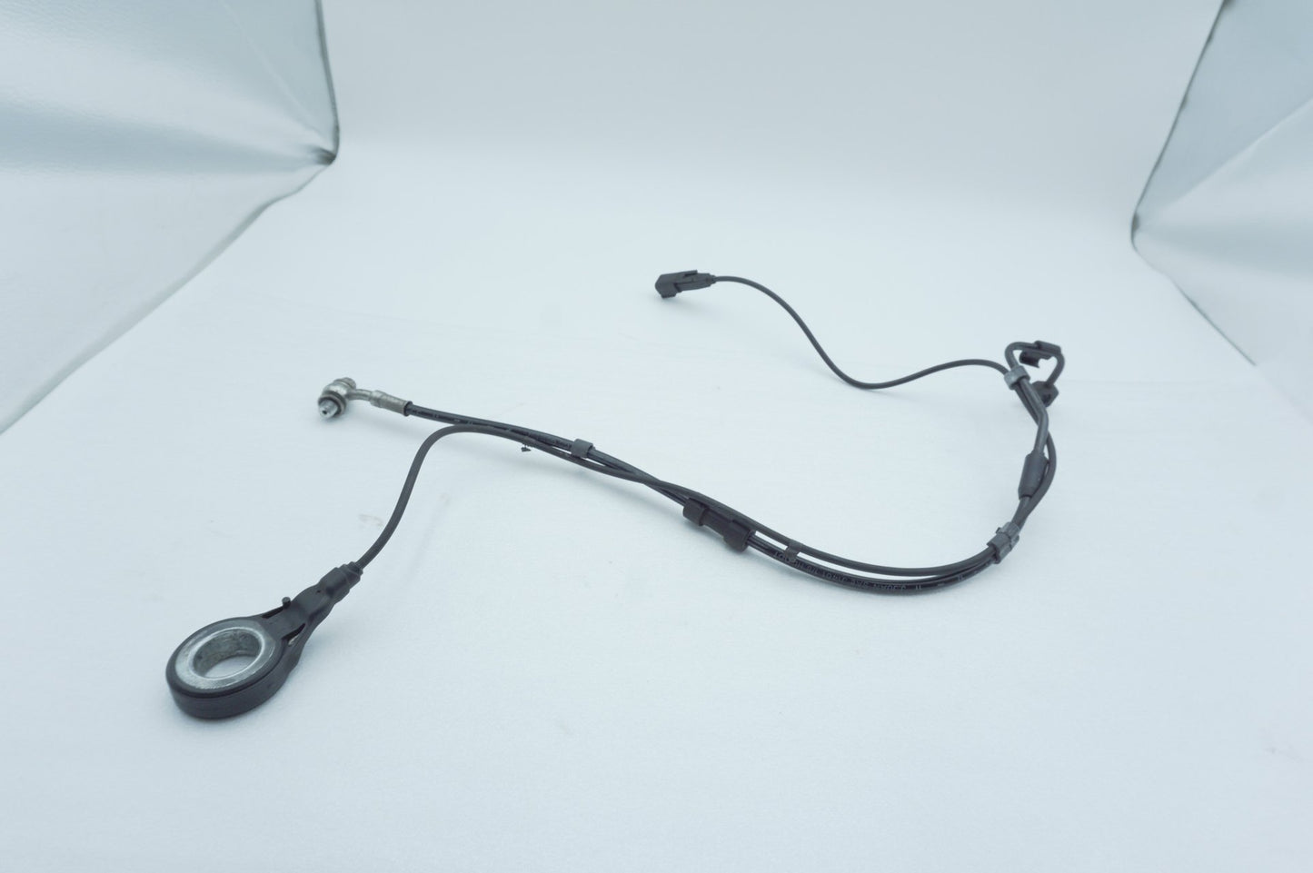 2008 - 2016 Harley-Davidson Dyna Wide Glide Front Wheel ABS Speed Sensor 40682-12