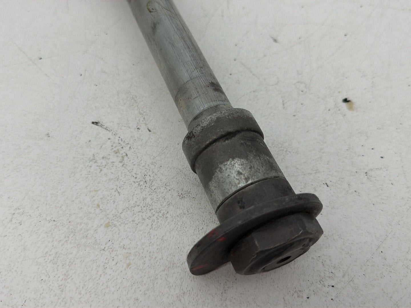2007 - 2012 Harley-Davidson Touring Street Glide Rear Wheel Axle Bolt Shaft