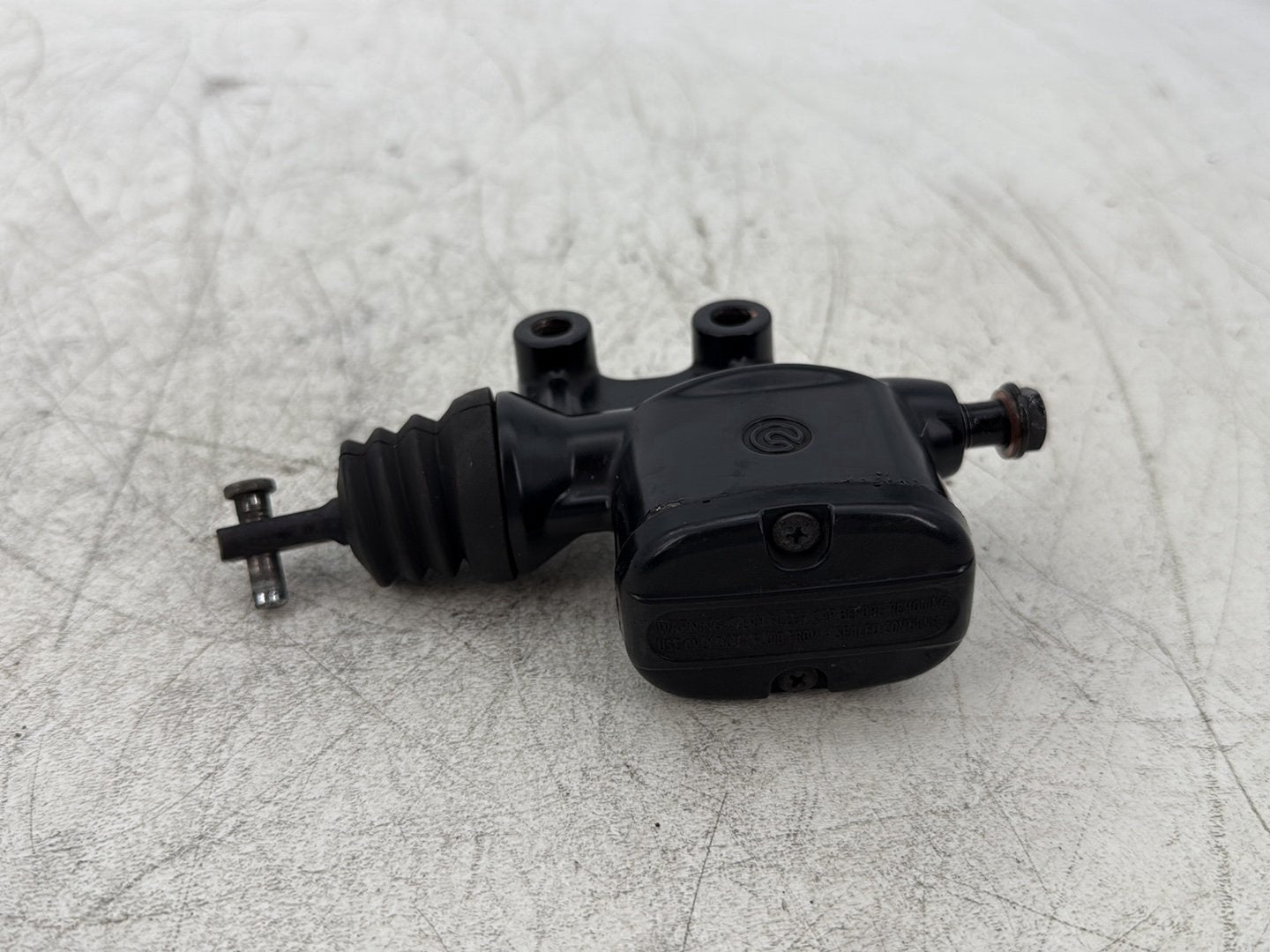 2016 Harley Road King Touring FLHR OEM Rear Brake Master Cylinder Reservoir