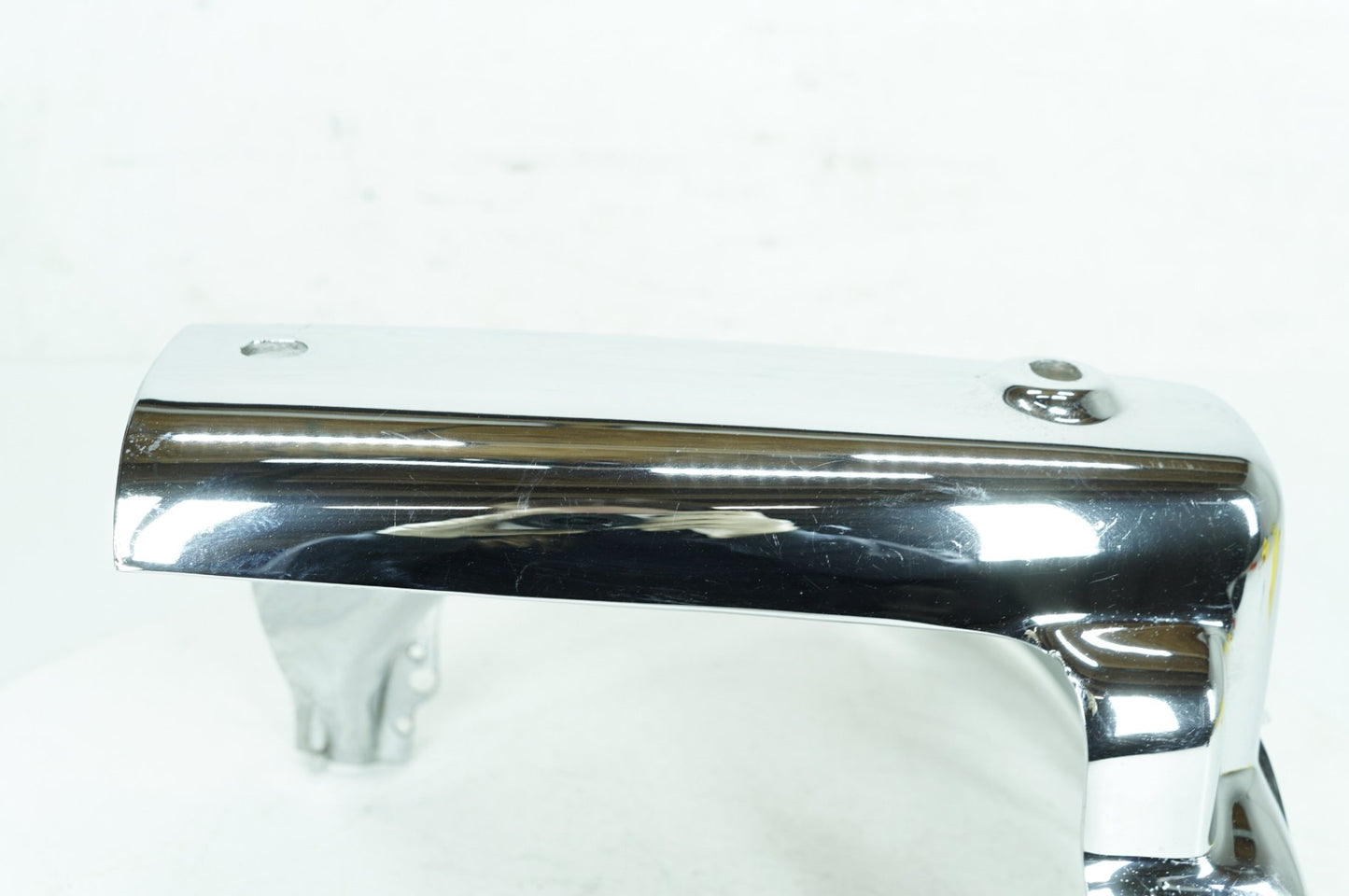 1999 - 2006 Harley-Davidson Touring Road King Classic Left Headlamp 1 Nacelle Cover Cowl  	67682-94