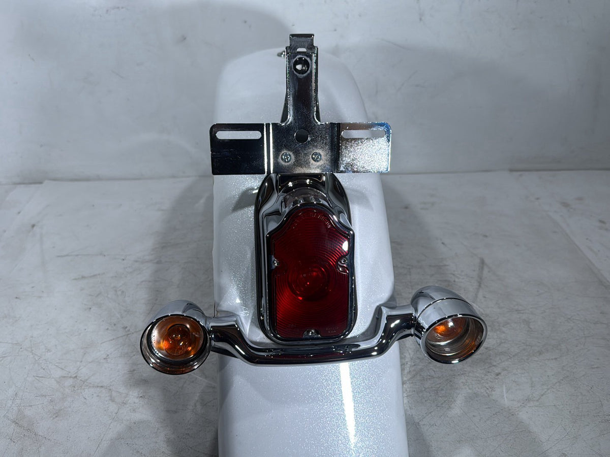 2015 Harley Softail Deluxe FLSTN OEM Rear Wheel Fender & Turn Signals Bar