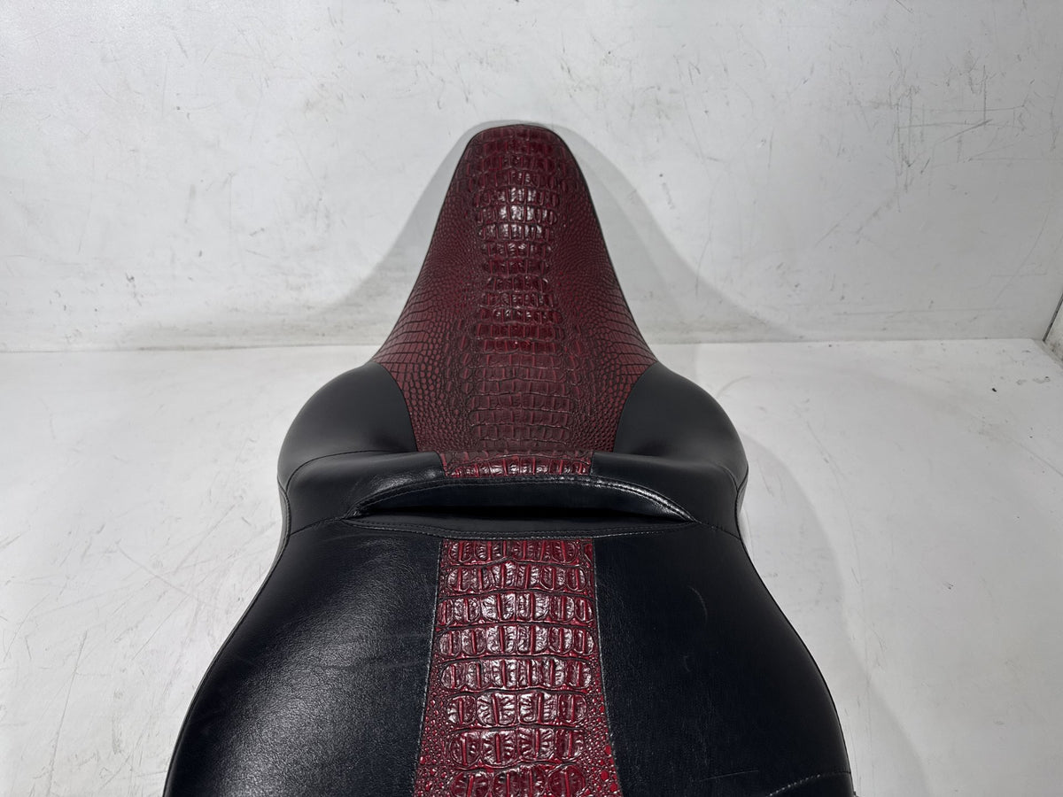 1997 Harley Electra Glide Touring Ultra OEM Passenger Rider Driver Seat Saddle