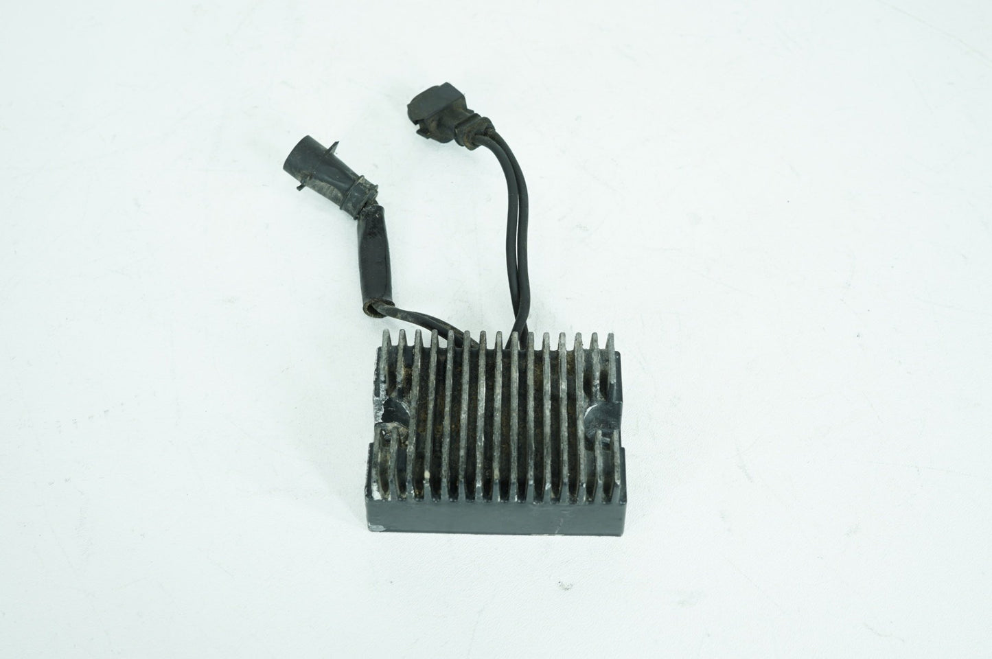 2004 - 2013 Harley-Davidson Sportster Low Voltage Regulator Rectifier  74546-07