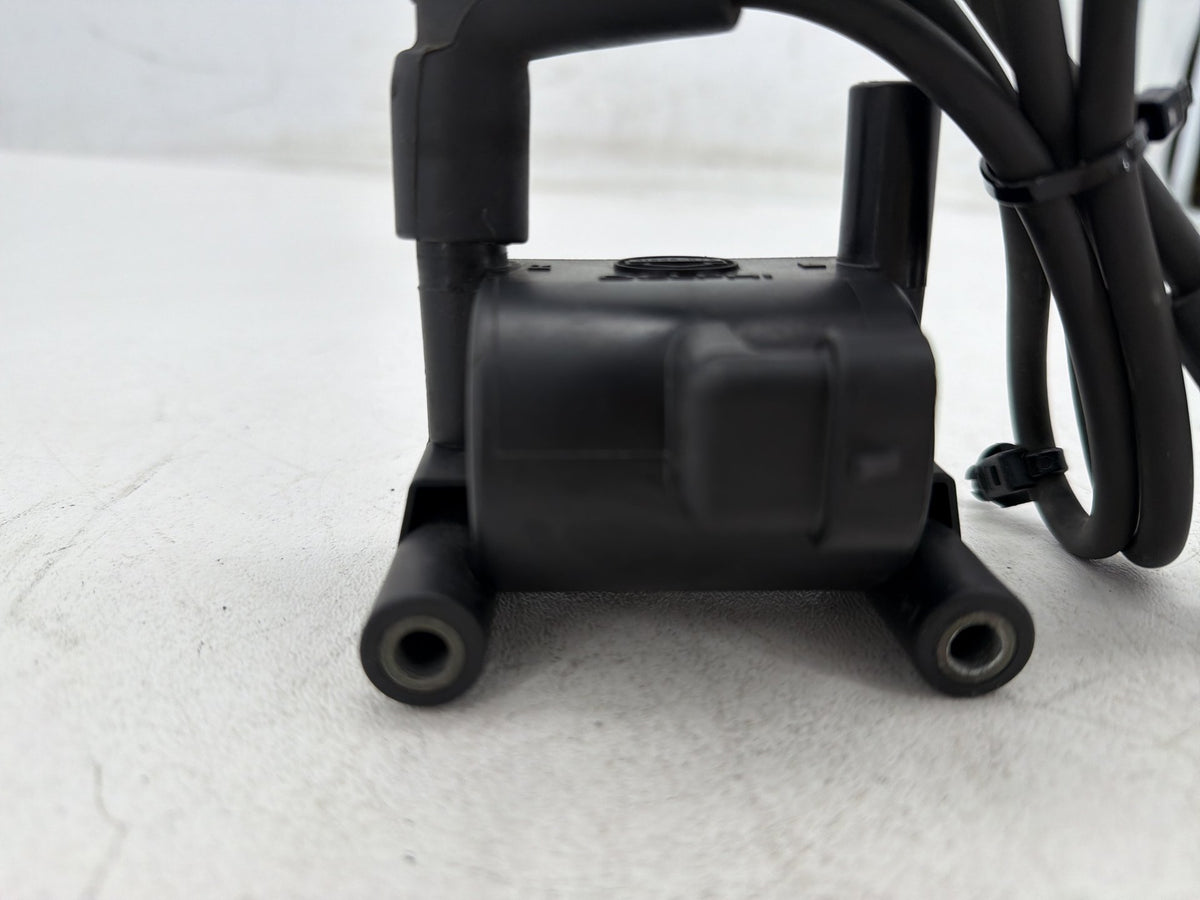 2014 Harley Electra Glide Touring Ultra OEM Ignition Coil Spark Plugs Cable