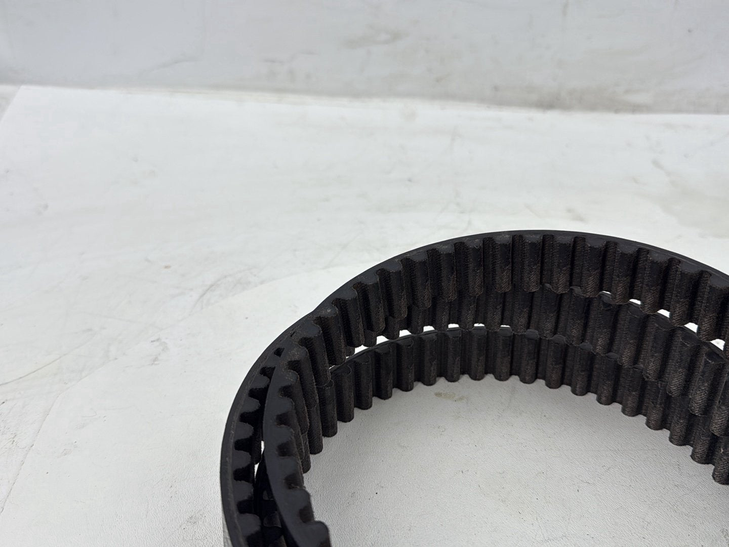 2005 Harley Road Glide Touring FLTRI OEM Rear Drive Belt