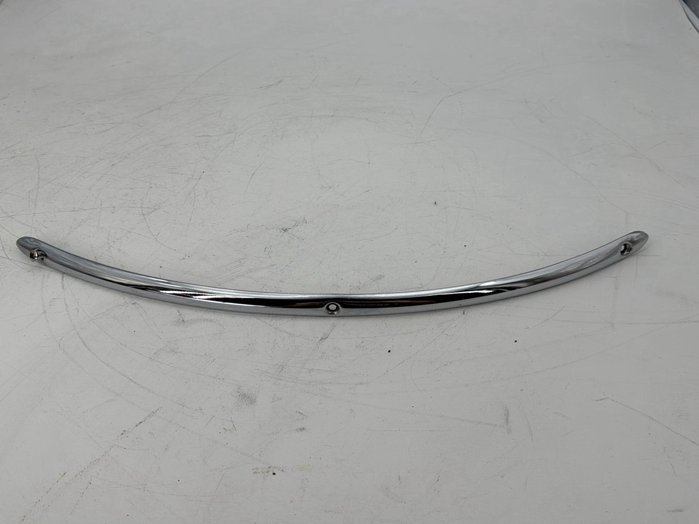 1999 - 2006 Harley-Davidson Touring Electra Glide Classic Front Windshield Mount Trim Strip 58247-96