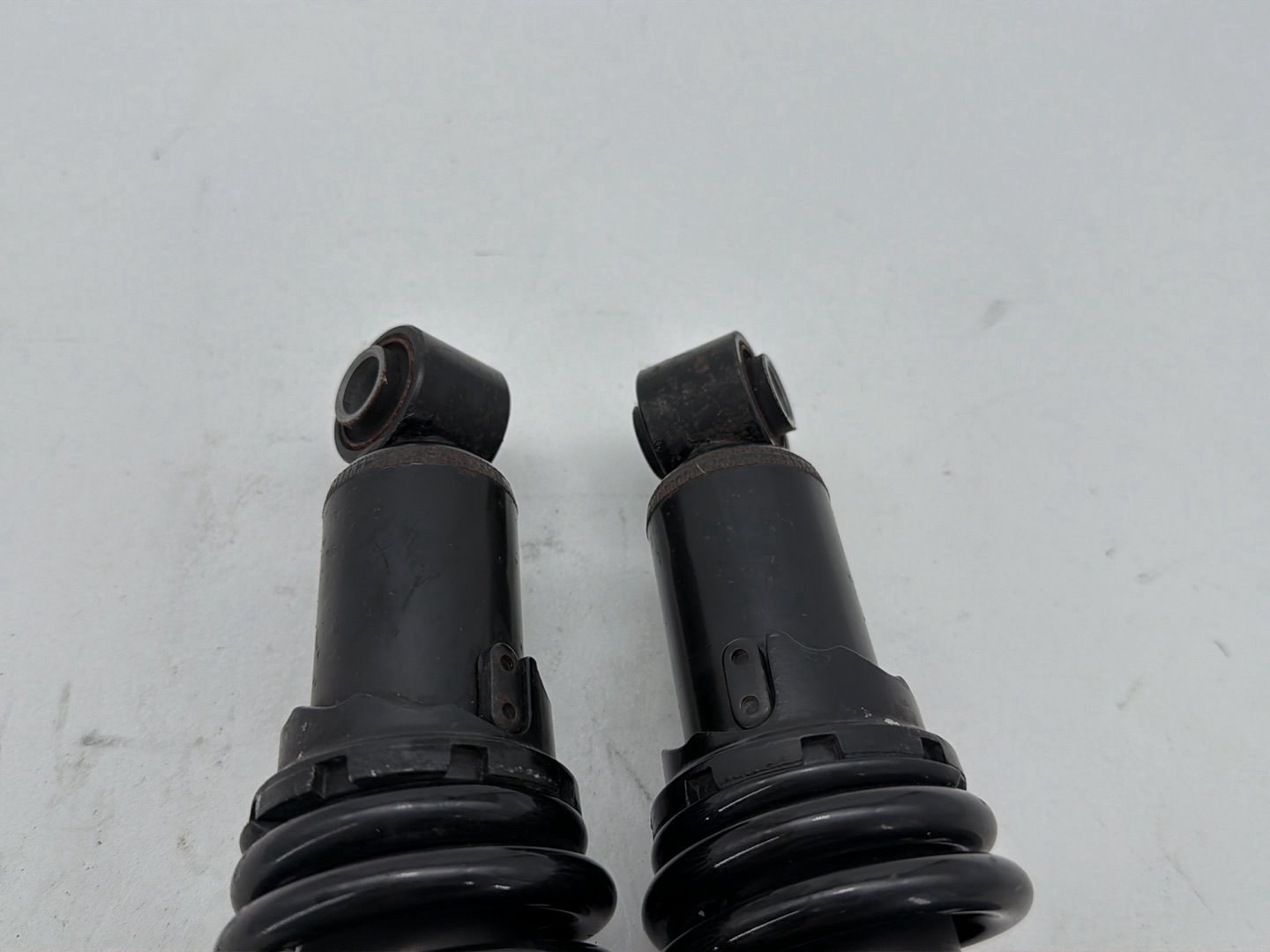 2008 Harley Dyna Fat Bob FXDF Rear Left Right Shock Absorbers BURLY 12"
