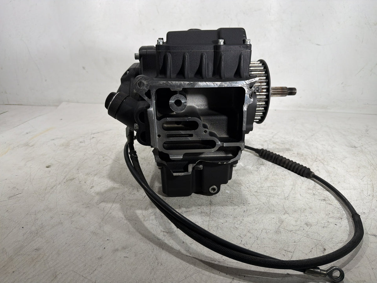2017 Harley Dyna Street Bob FXDB OEM 6 Speed Transmission Gearbox 2K * CRACKED *