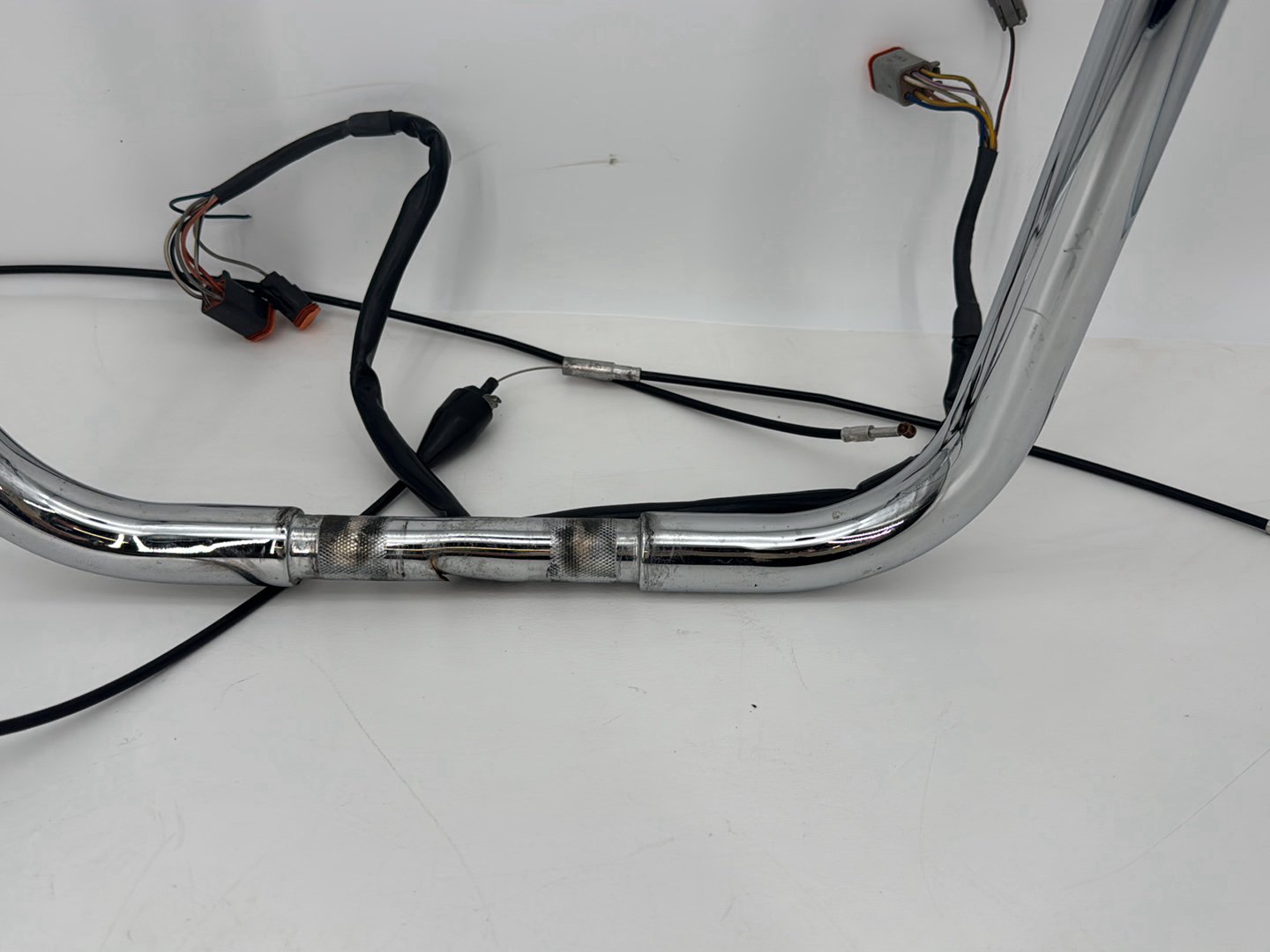1999 - 2006 Harley-Davidson Touring Road King Custom Handlebars Left Right Switches Controls 71685-06A